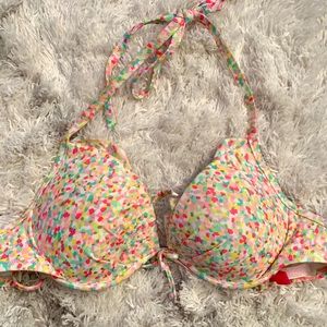 Victoria’s Secret Bikini top